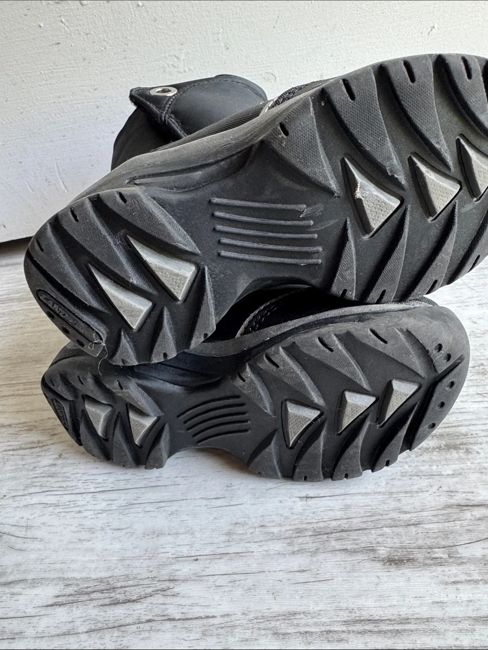 Kids Winter Boots - Black/Gray